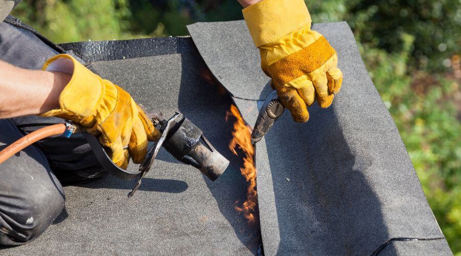 Professional New roof installation in Calhoun, MO